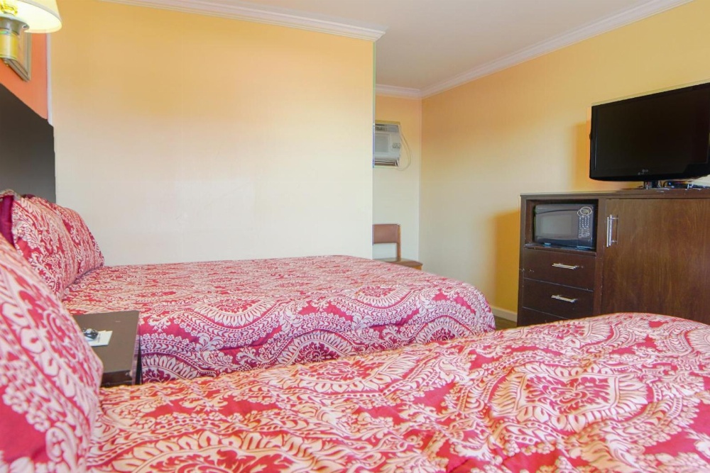 Economy Inn By OYO Lockport near Houma